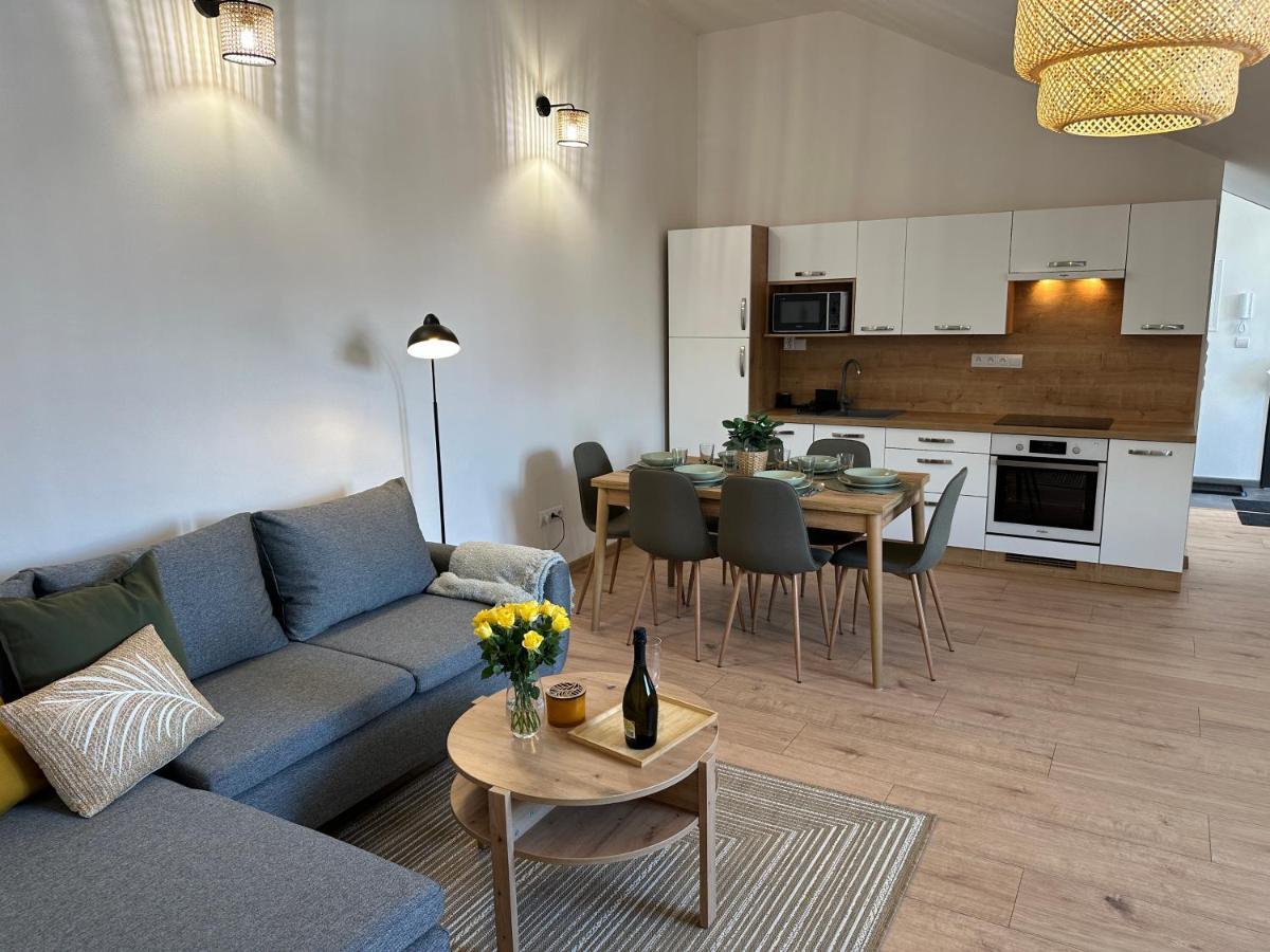 Green Apartment - City Centre - Main Square ลิฟตอฟสกีมิคูลาช ภายนอก รูปภาพ