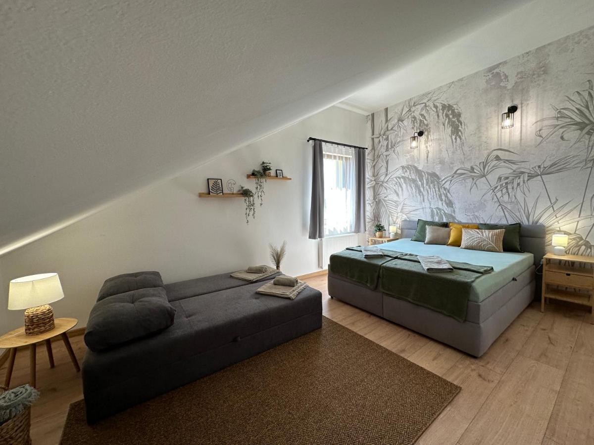 Green Apartment - City Centre - Main Square ลิฟตอฟสกีมิคูลาช ภายนอก รูปภาพ